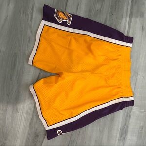 Los Angeles Lakers Hardwood Classics Swingman Shorts.